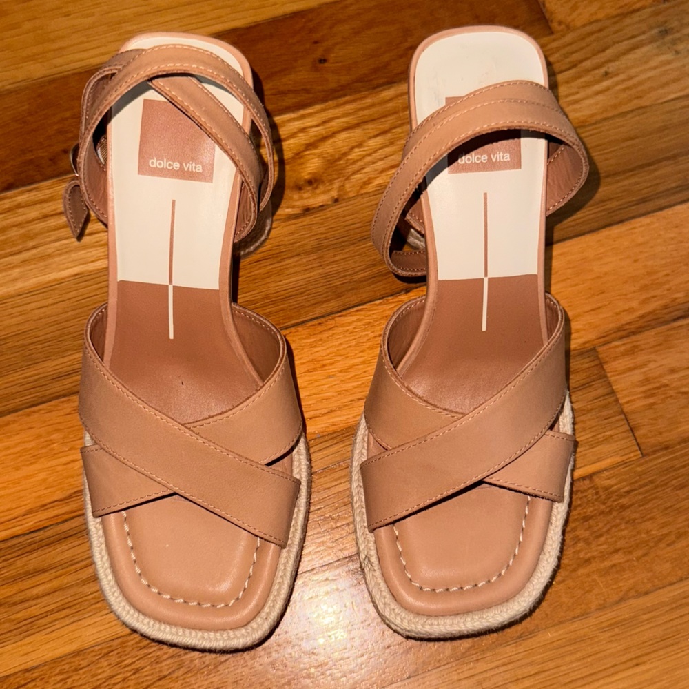 Dolce vita heeled sandals